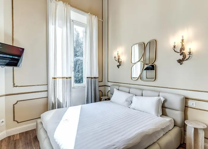 V E N E R E 4* Rome