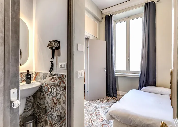 V E N E R E Guest house Rome